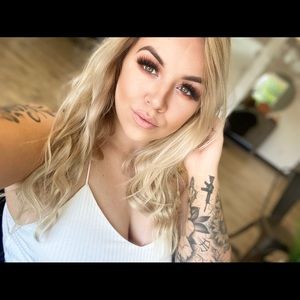 Meet your Posher, Tori